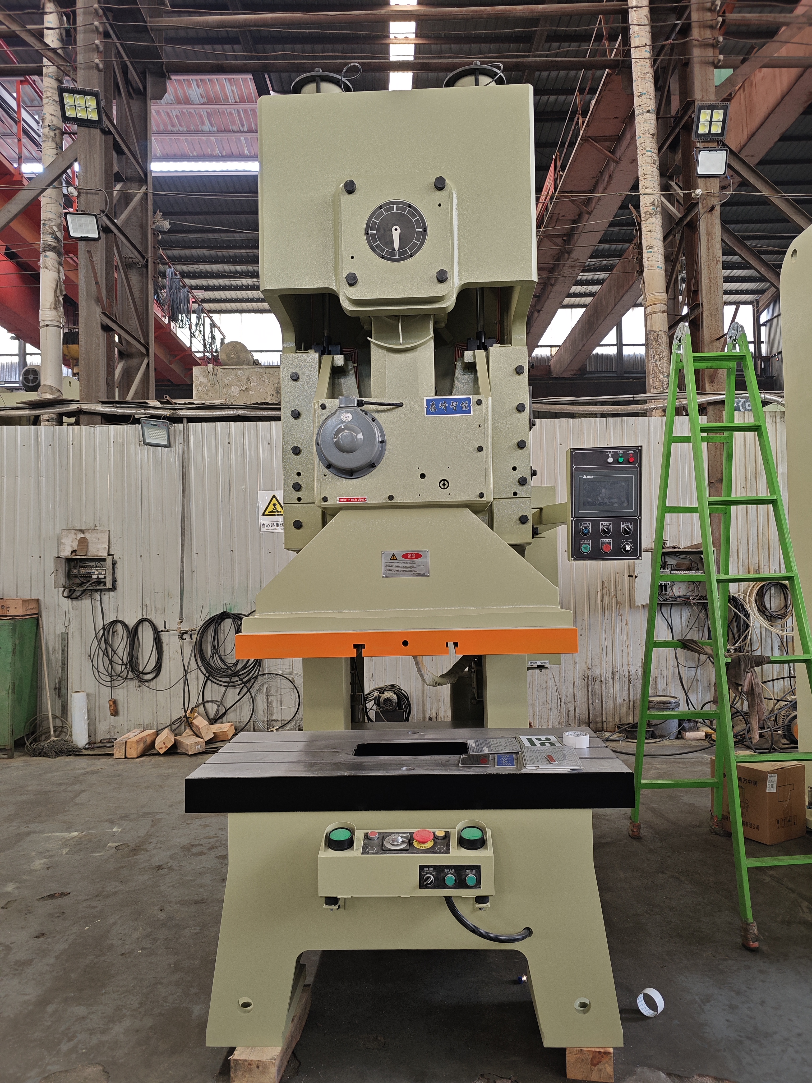 What Is a Pneumatic Power Press? 