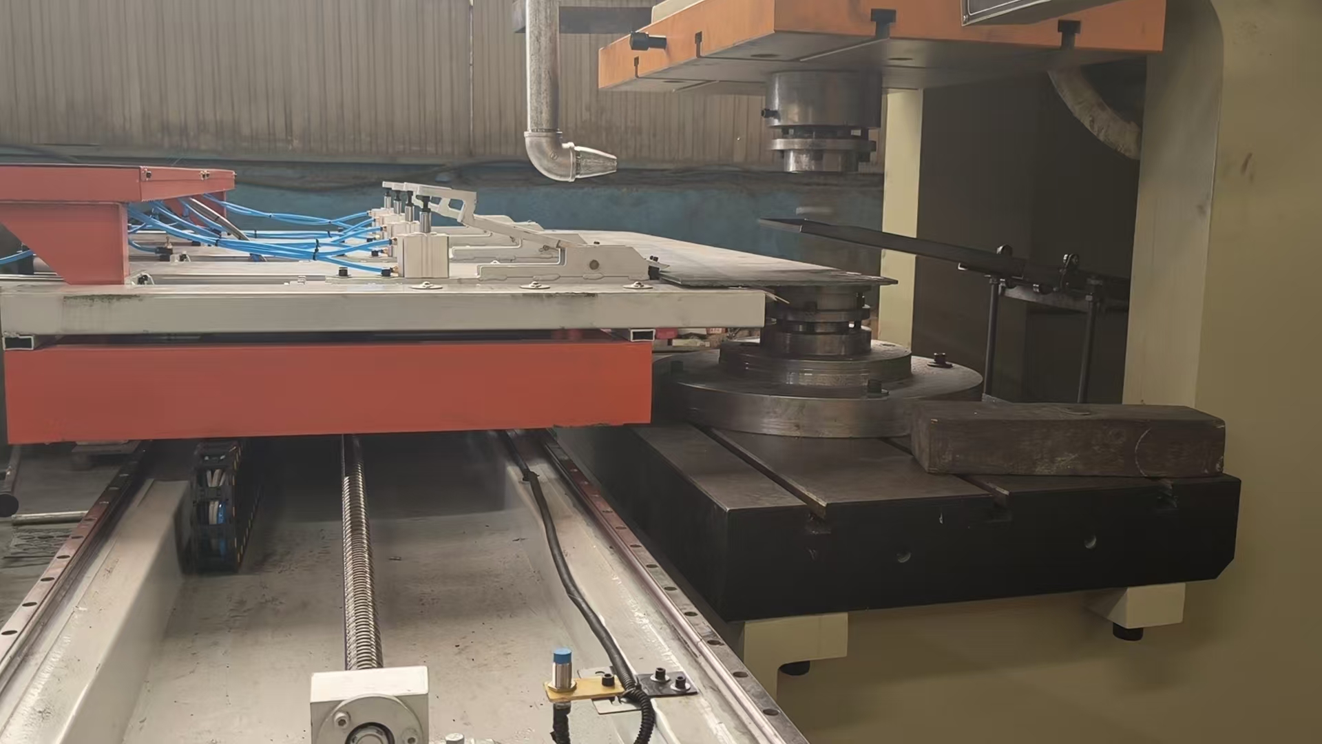 The Application of Press Machines in Flat Washer Stamping